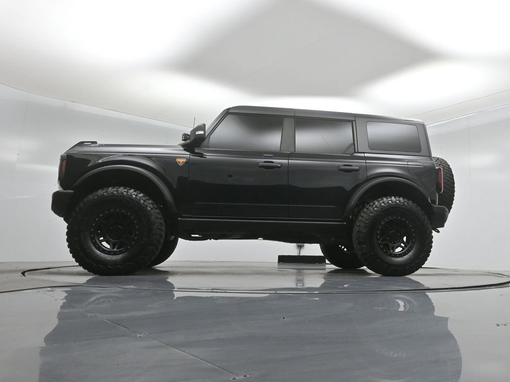 Used 2023 Ford Bronco Badlands AWD/4WD image 7