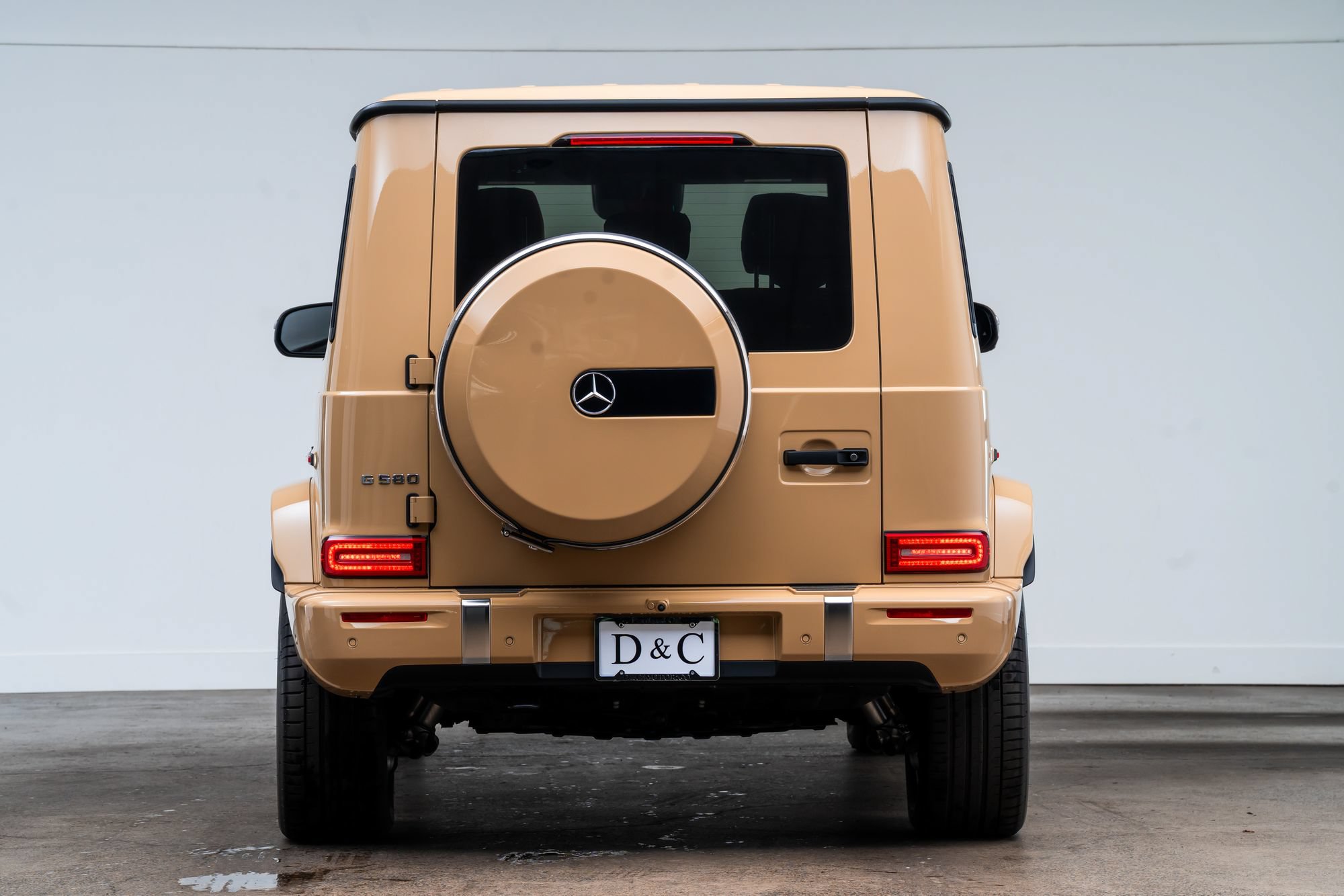 Used 2025 Mercedes-Benz G 580 w/ EQ Technology image 6