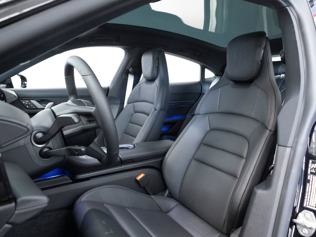 New 2026 Porsche Taycan 4S AWD/4WD image 5