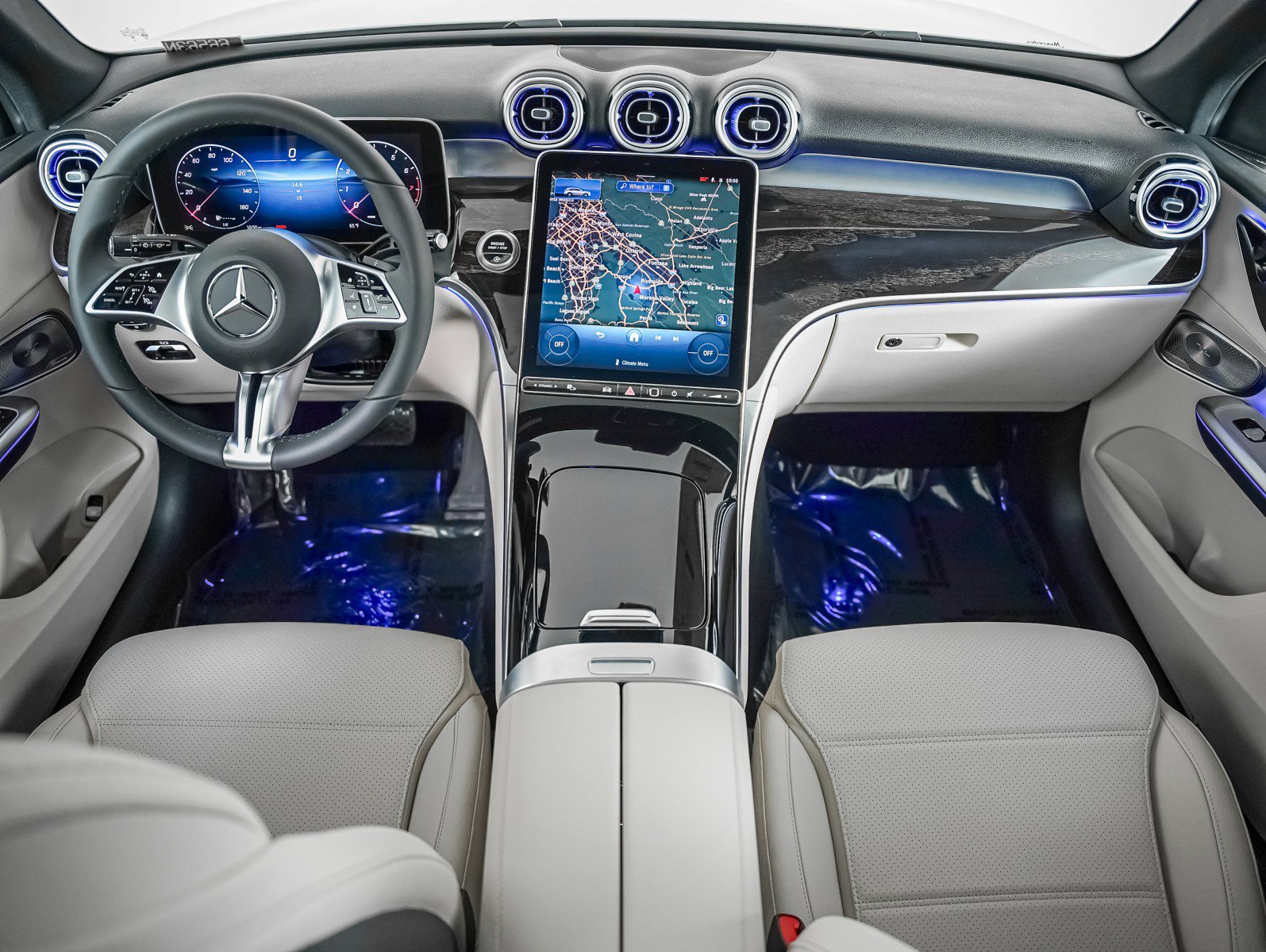 New 2026 Mercedes-Benz GLC 300 image 9