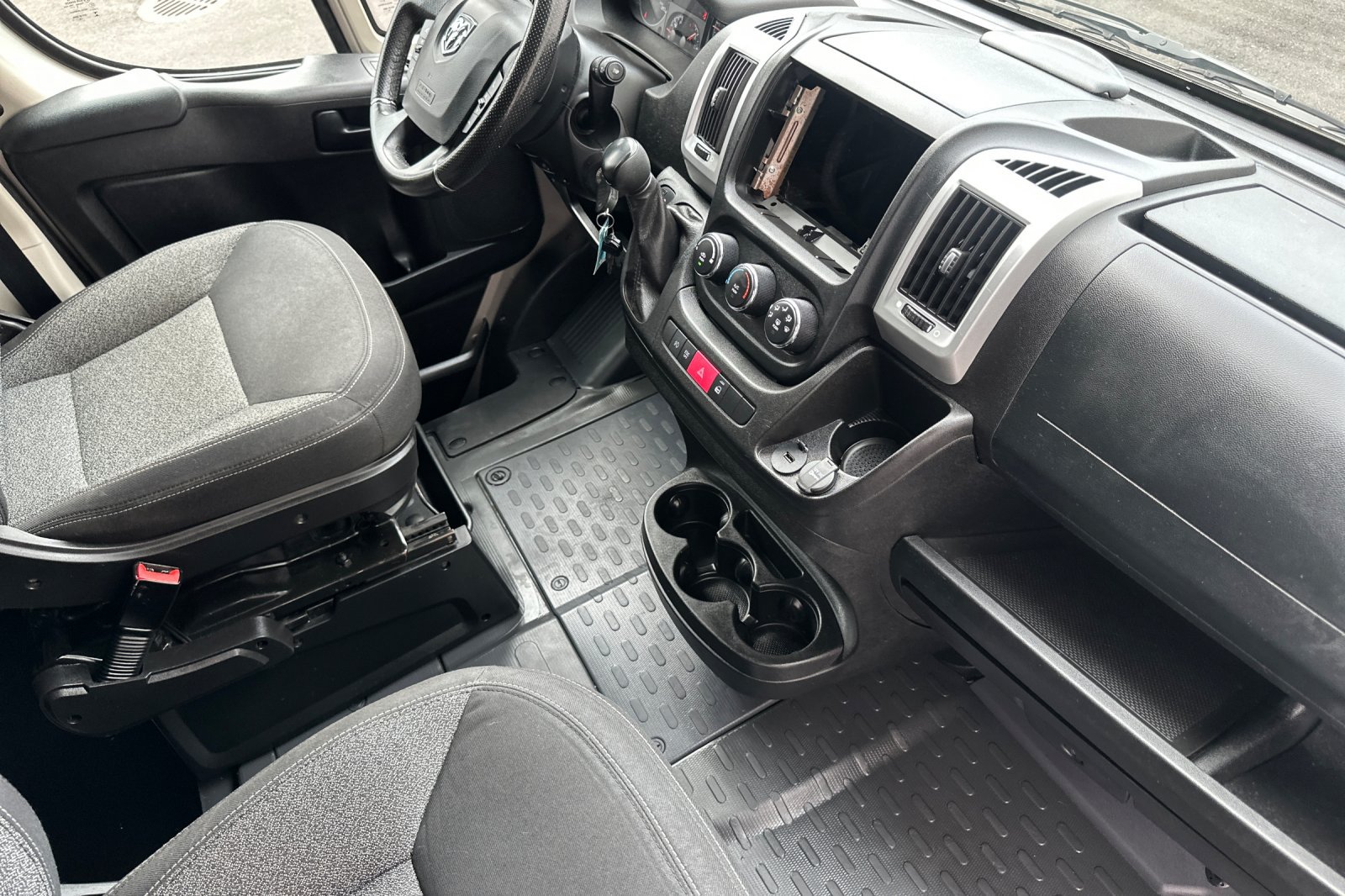 Used 2017 RAM ProMaster 2500 w/ Mopar Trailer Tow Group FWD image 20