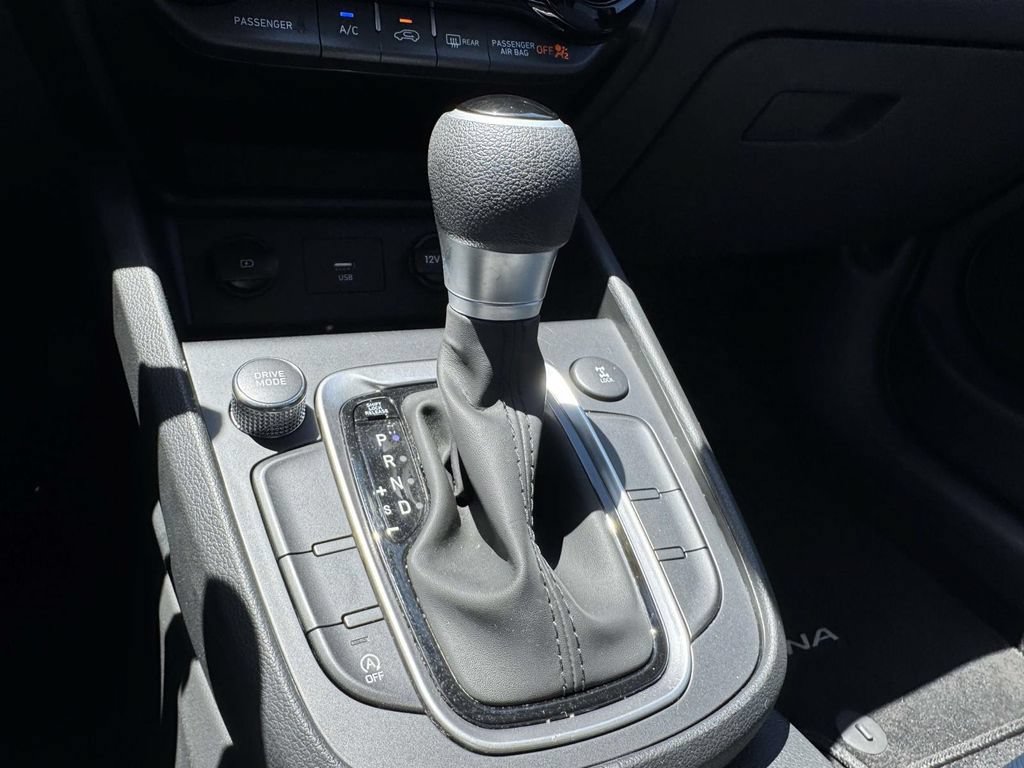 Used 2023 Hyundai Kona SEL AWD/4WD image 29