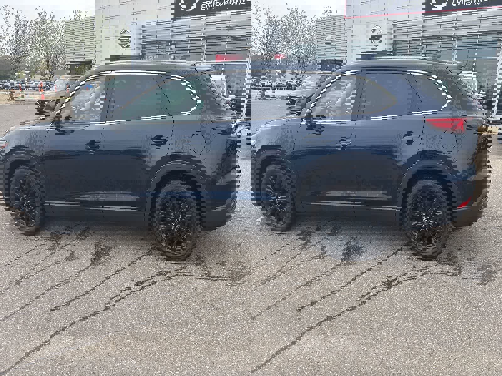 Used 2023 MAZDA CX-9 Touring Plus AWD/4WD image 8