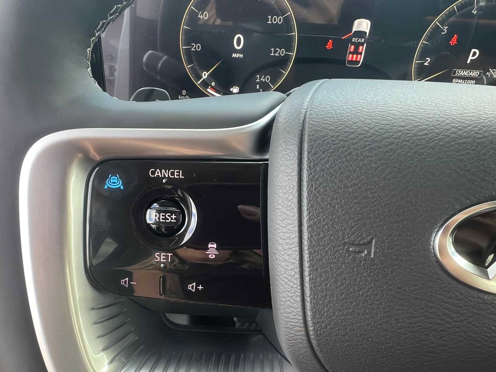 New 2026 INFINITI QX80 Luxe image 18