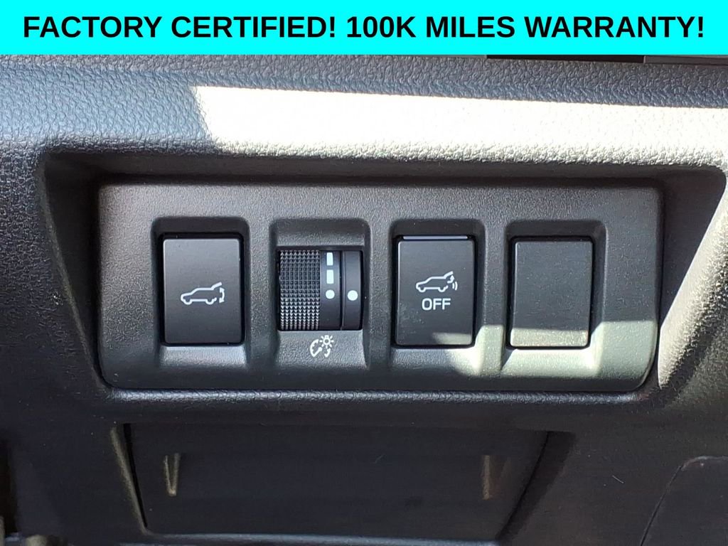 Used 2025 Subaru Outback Onyx Edition AWD/4WD image 22