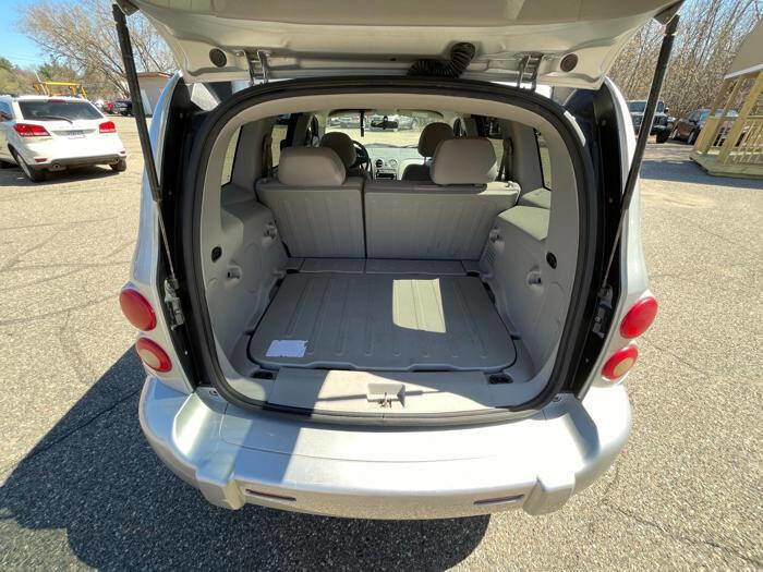 Used 2009 Chevrolet HHR LS FWD image 26
