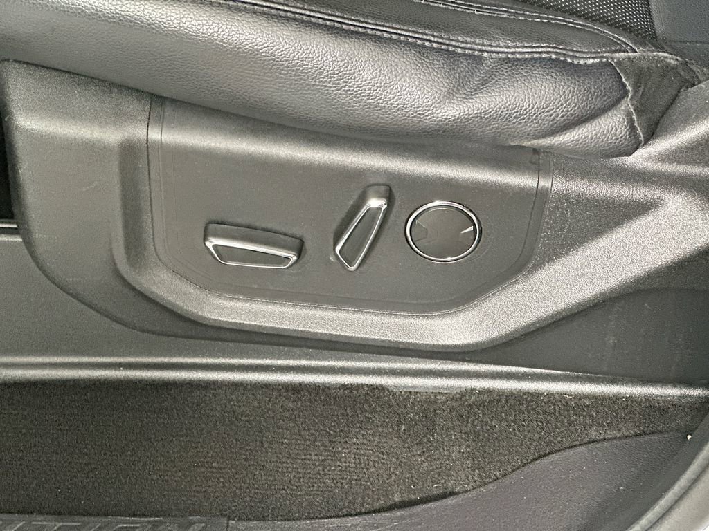 Used 2018 Ford Expedition Limited w/ Equipment Group 301A image 23