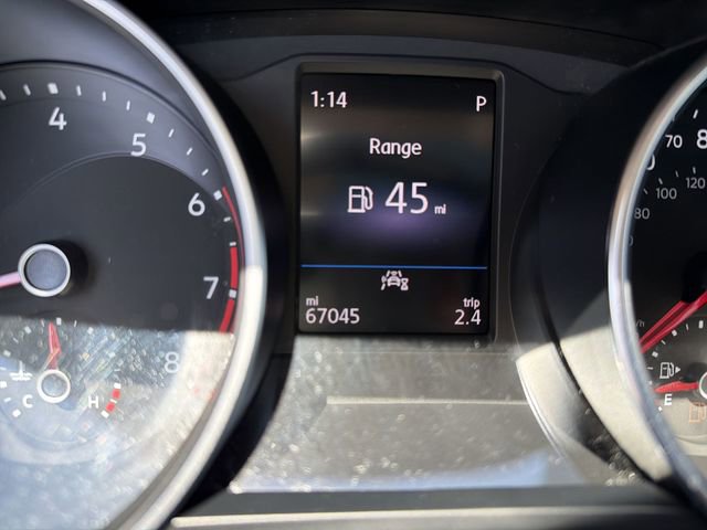 Used 2020 Volkswagen Tiguan SE w/ Panoramic Sunroof Package AWD/4WD image 17