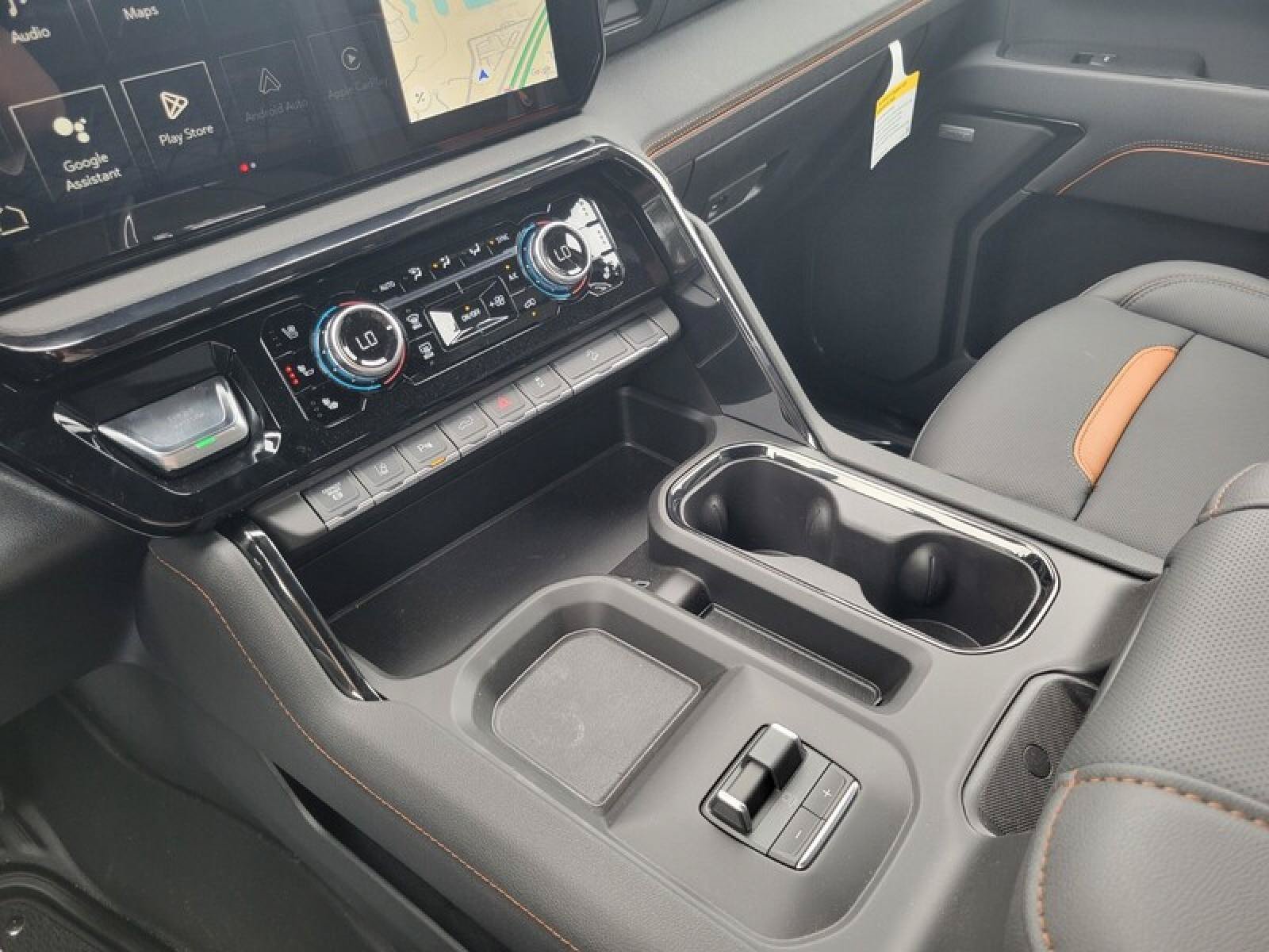 New 2026 GMC Sierra 2500 AT4 w/ AT4 Premium Plus Package AWD/4WD image 24
