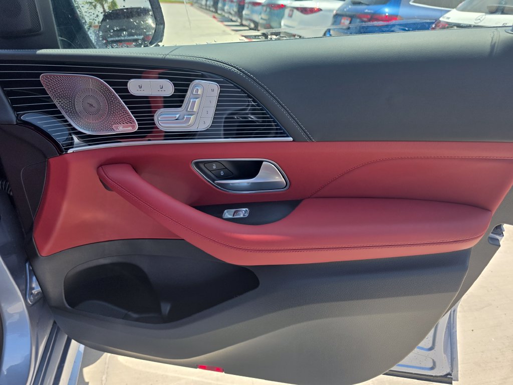 New 2026 Mercedes-Benz GLE 580 4MATIC image 13