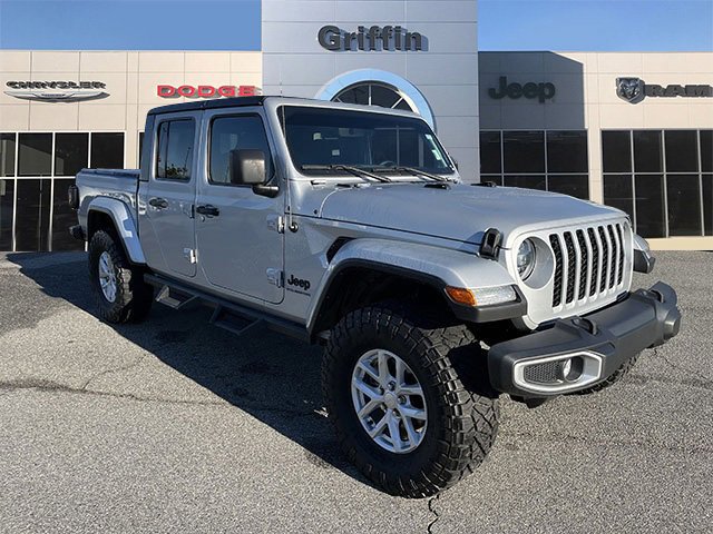 Used 2023 Jeep Gladiator Sport