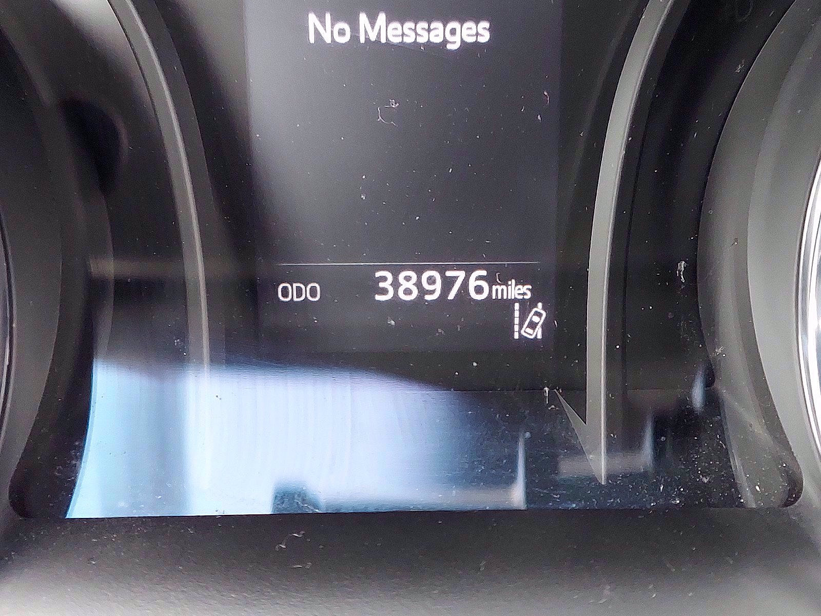 Certified 2019 Toyota Camry LE image 22