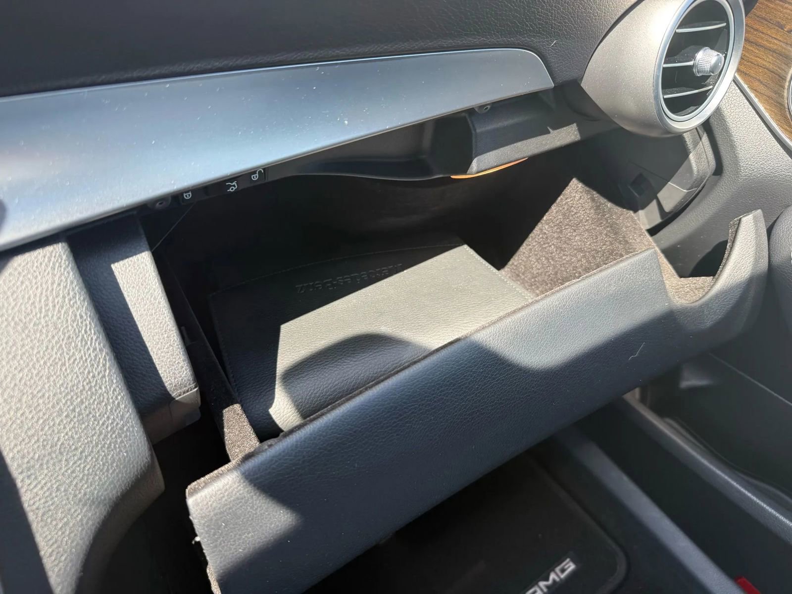 Used 2015 Mercedes-Benz C 400 4MATIC image 14