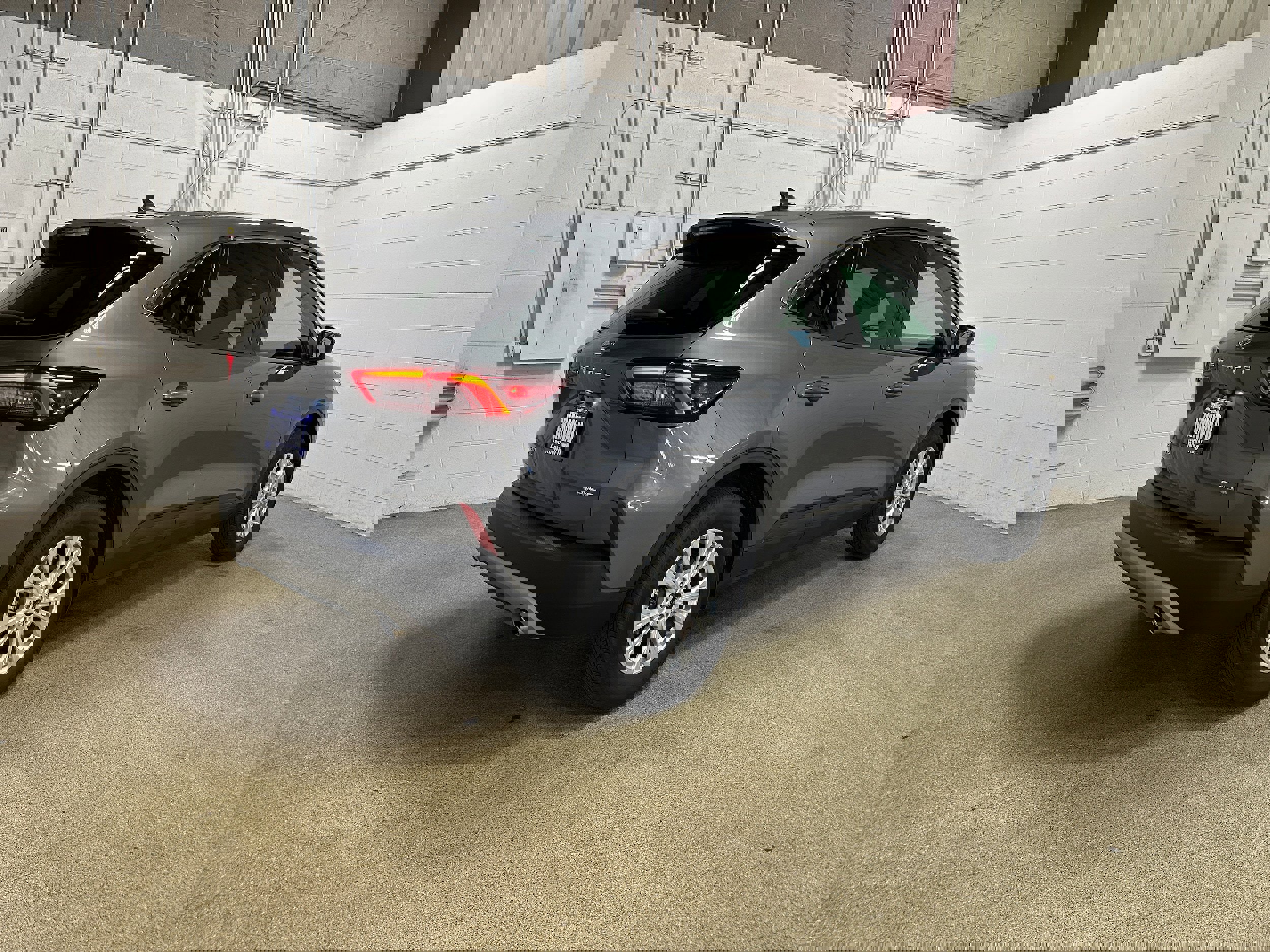 Certified 2024 Ford Escape Active image 7