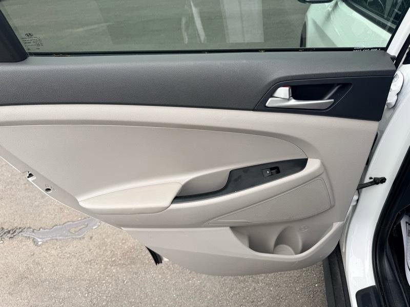 Used 2020 Hyundai Tucson SE AWD/4WD image 14