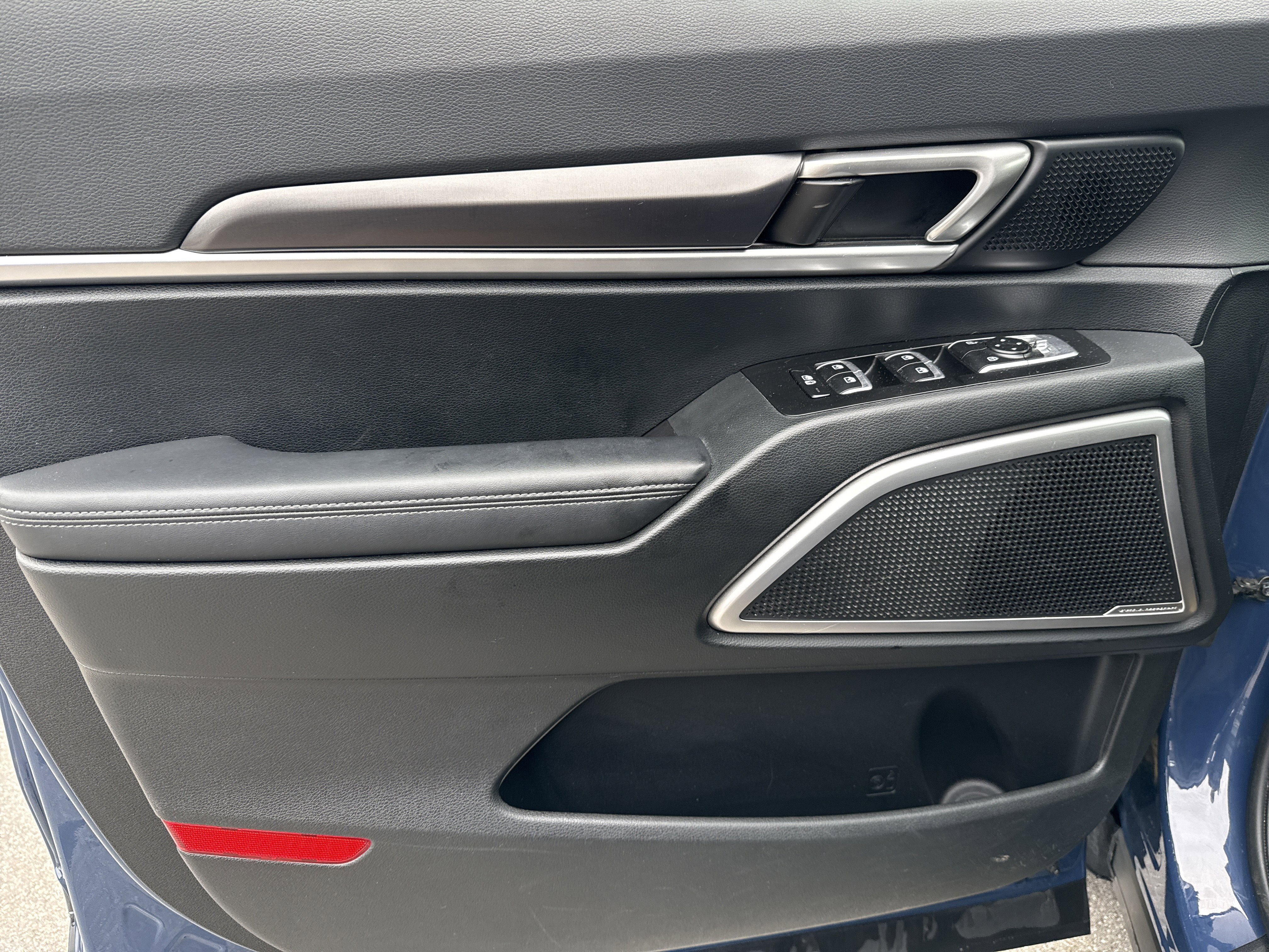 Used 2024 Kia Telluride S w/ S Sunroof Package image 16