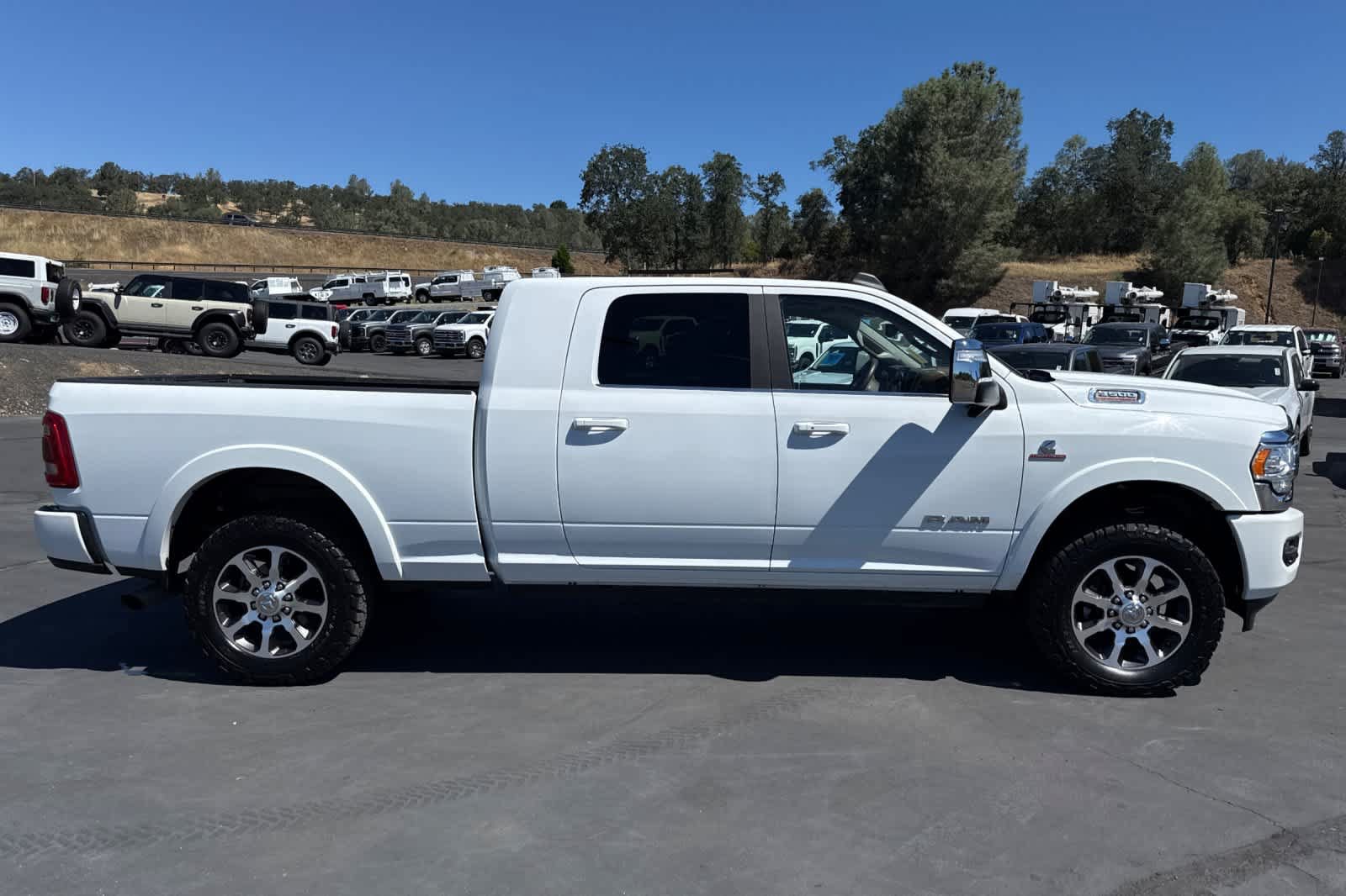 Used 2023 RAM 3500 Limited AWD/4WD image 3