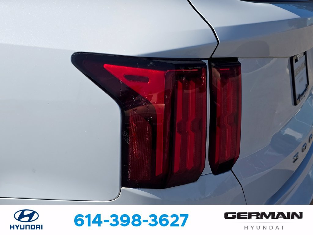 Used 2022 Kia Sorento SX AWD/4WD image 16