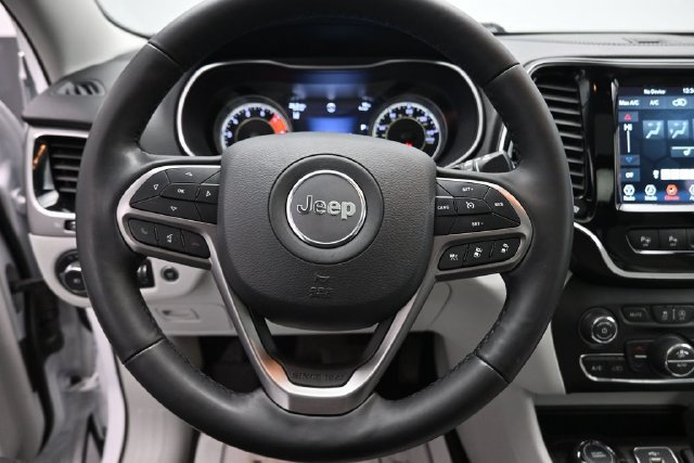 Used 2021 Jeep Cherokee Limited AWD/4WD image 16