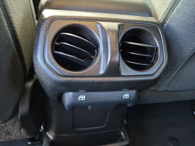Used 2024 Jeep Wrangler Unlimited w/ Convenience Group AWD/4WD image 22