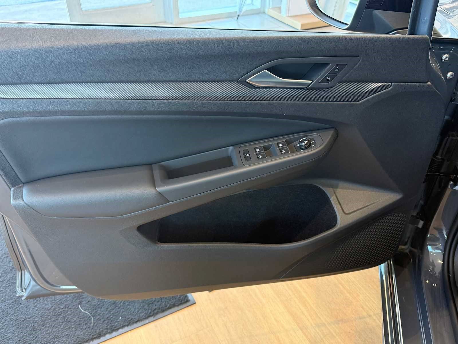 New 2026 Volkswagen Golf AWD/4WD image 7
