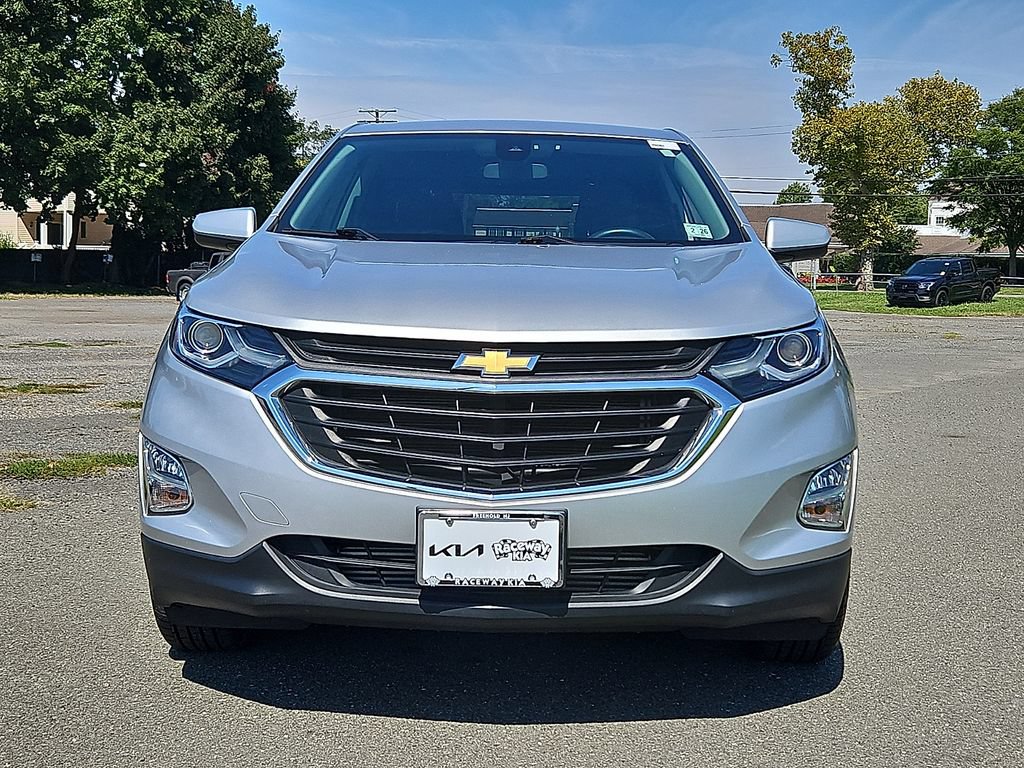Used 2021 Chevrolet Equinox LT FWD image 2