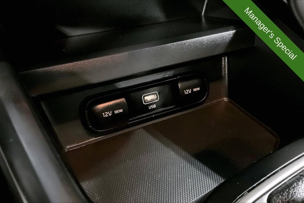 Used 2025 Kia Soul LX FWD image 28