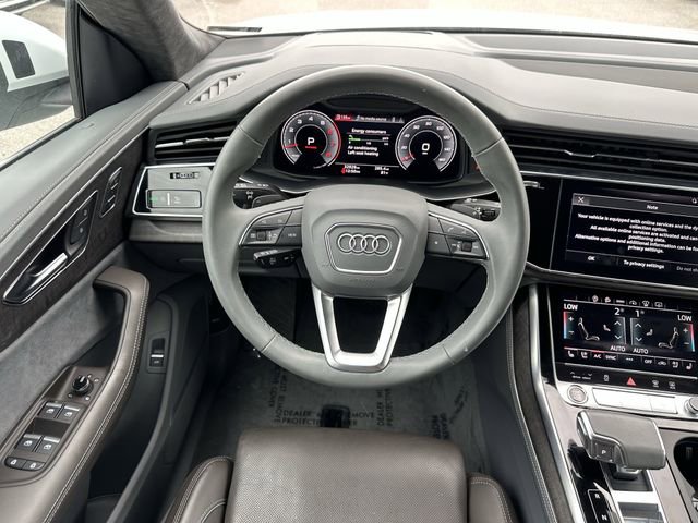 Used 2022 Audi Q8 Prestige image 14