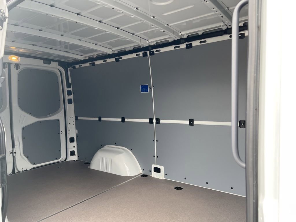 New 2026 Mercedes-Benz Sprinter 2500 image 9