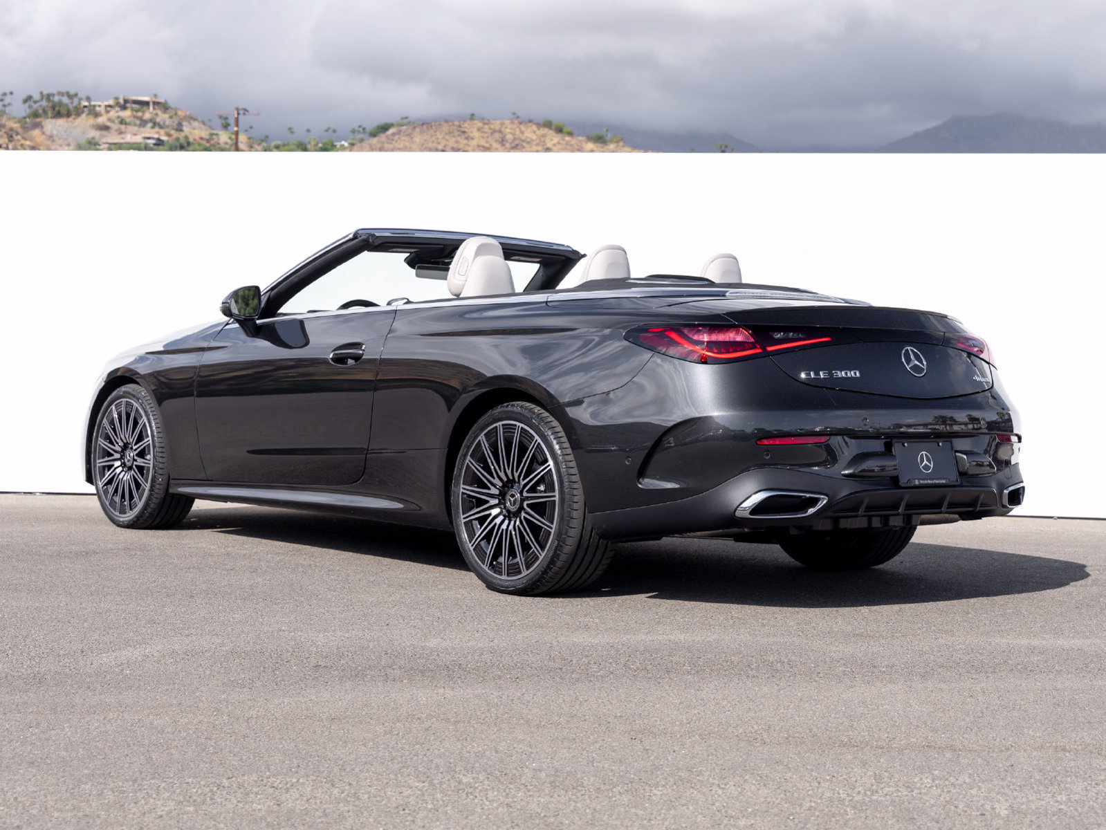 New 2027 Mercedes-Benz CLE 300 4MATIC Cabriolet image 4