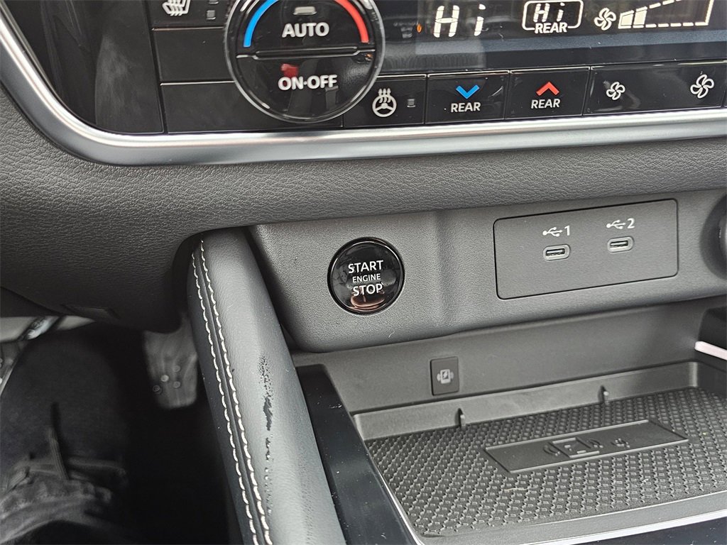 New 2026 Nissan Rogue Platinum image 24