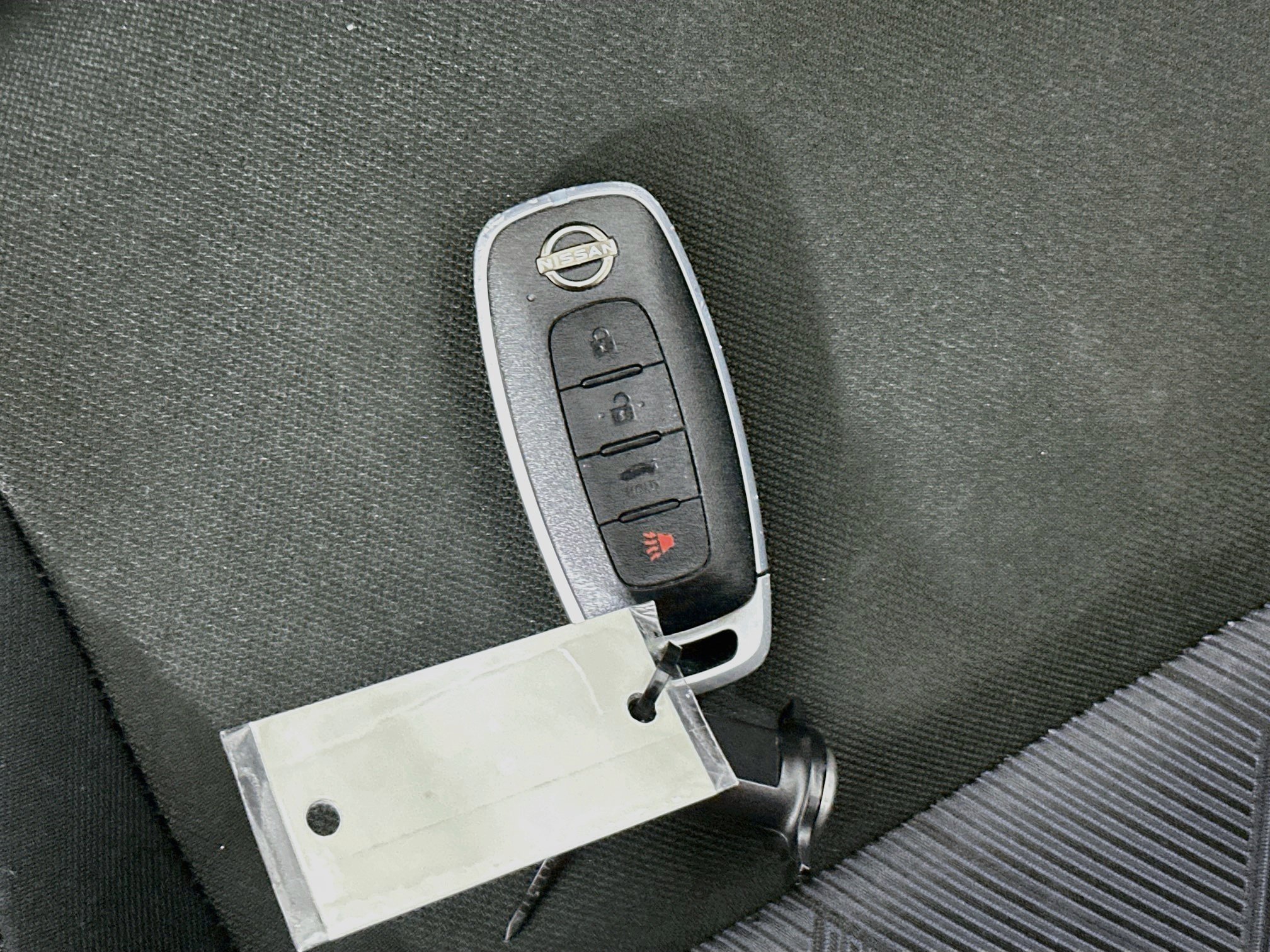 Used 2025 Nissan Versa SV FWD image 25