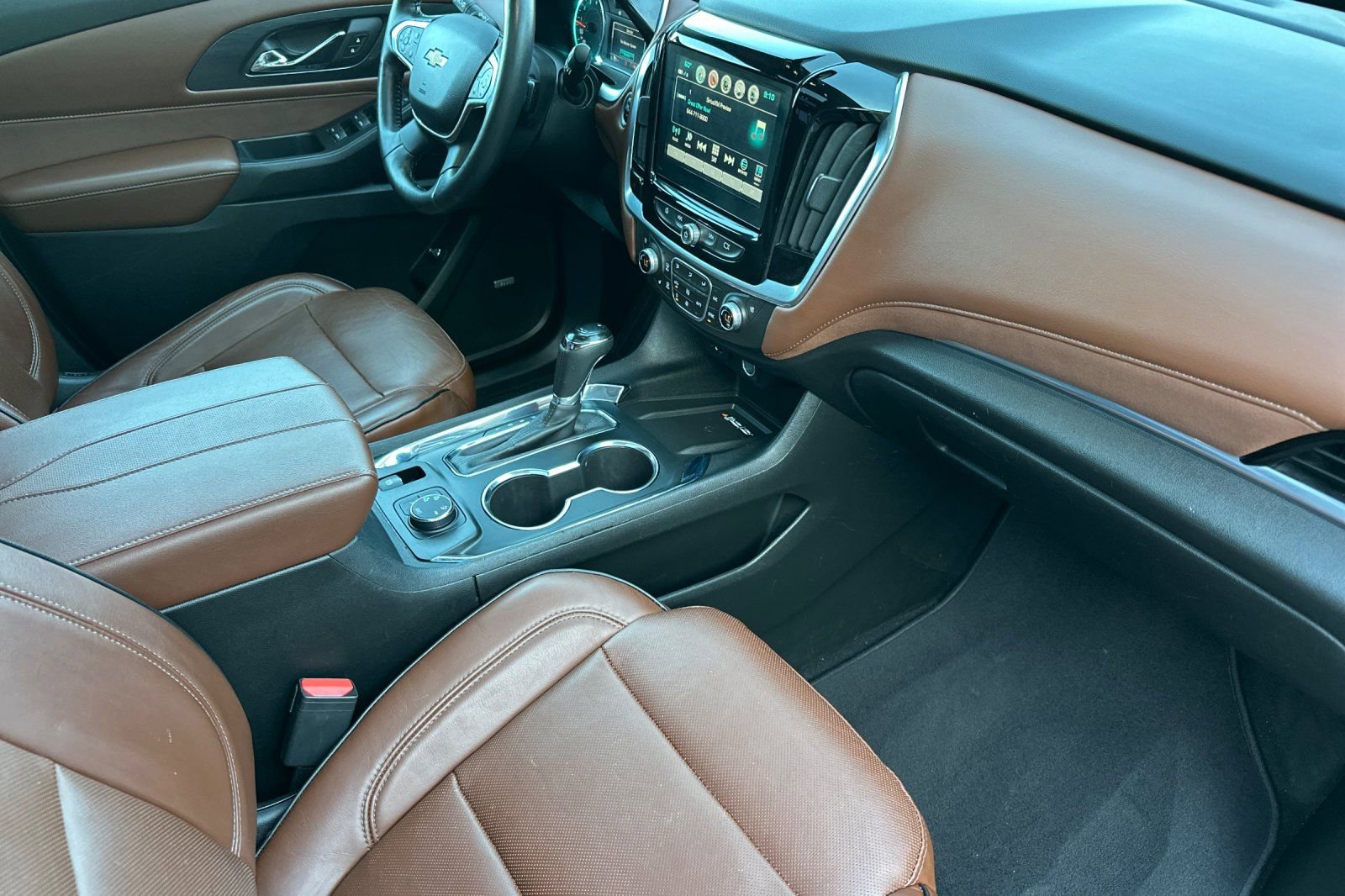 Used 2018 Chevrolet Traverse High Country image 19