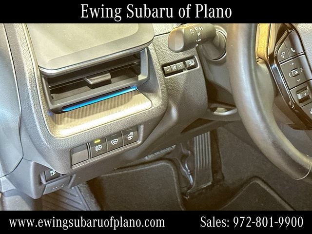 Used 2024 Toyota Prius XLE FWD image 10