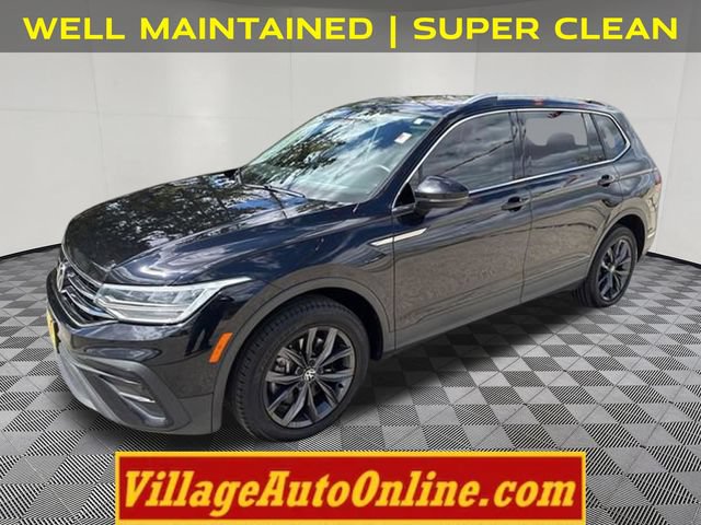 Used 2022 Volkswagen Tiguan SE w/ Panoramic Sunroof Package