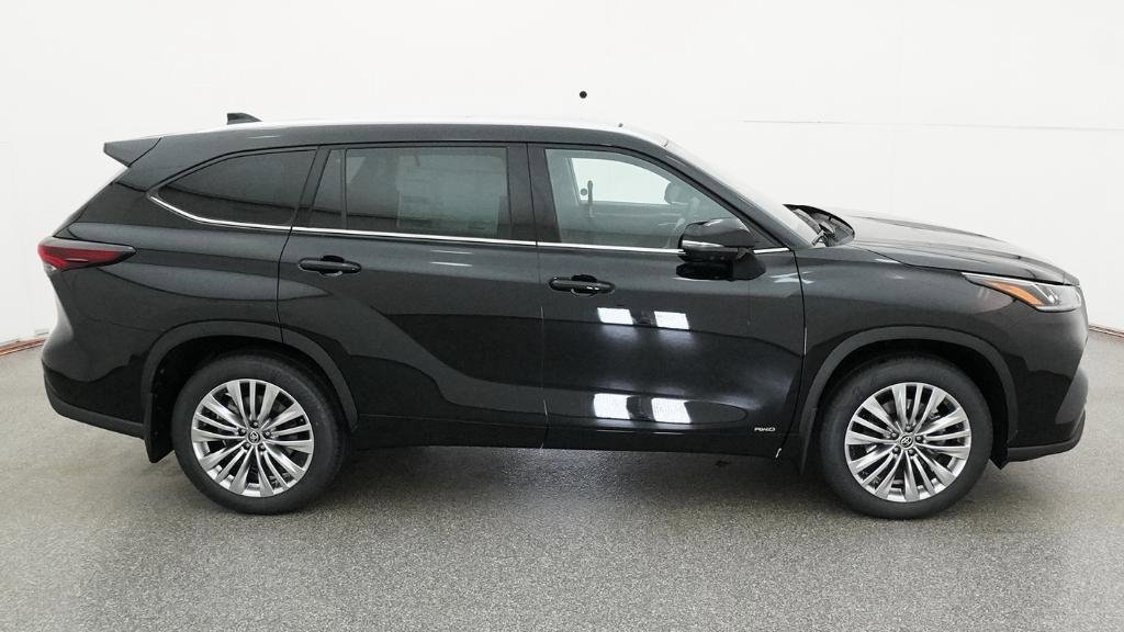 New 2026 Toyota Highlander Platinum AWD/4WD image 44