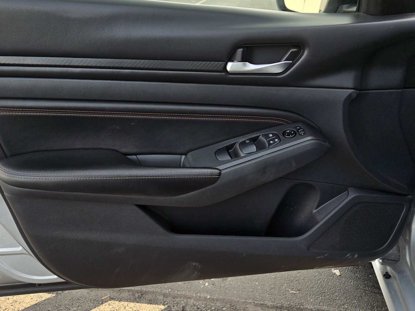 Used 2022 Nissan Altima 2.5 SR image 8