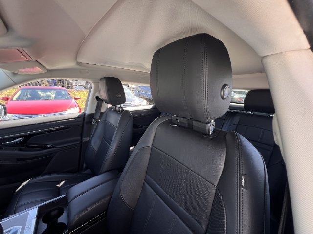 Used 2020 Land Rover Range Rover Evoque S AWD/4WD image 14