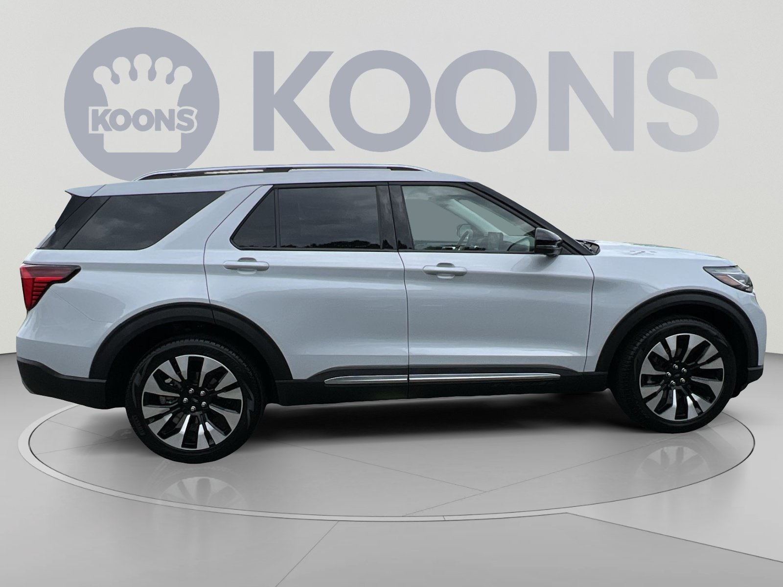 New 2026 Ford Explorer Platinum w/ LUX Leather Package AWD/4WD image 12