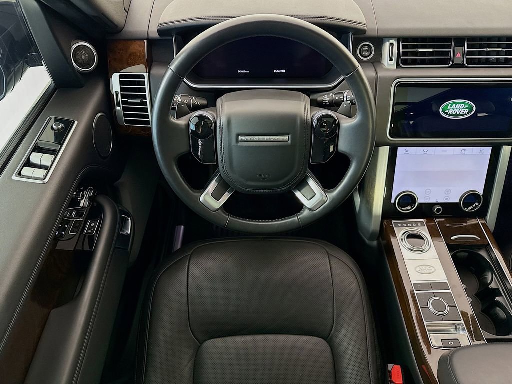 Used 2020 Land Rover Range Rover HSE image 10