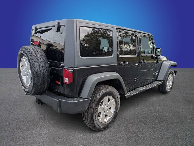 Used 2012 Jeep Wrangler Unlimited Sport AWD/4WD image 5