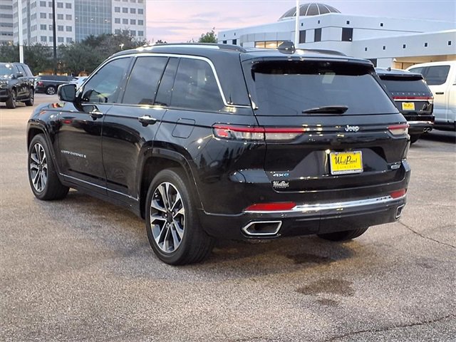 Used 2023 Jeep Grand Cherokee Overland w/ Advanced Protech Group III image 23