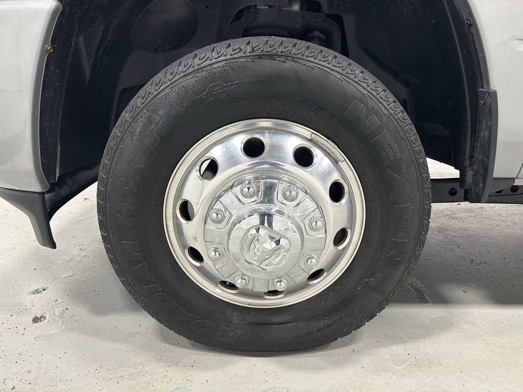 Used 2024 RAM 3500 Laramie image 60