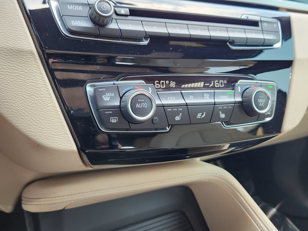 Used 2017 BMW X1 xDrive28i AWD/4WD image 10