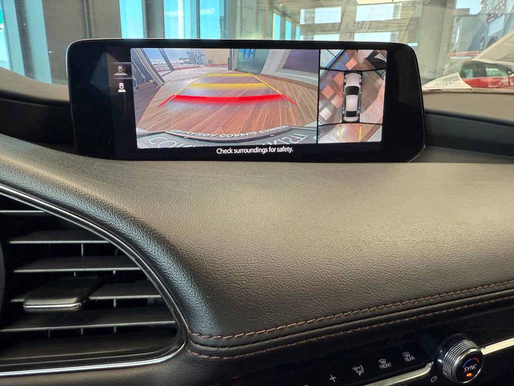 New 2025 MAZDA MAZDA3 2.5 Turbo Sedan w/Premium Plus image 18