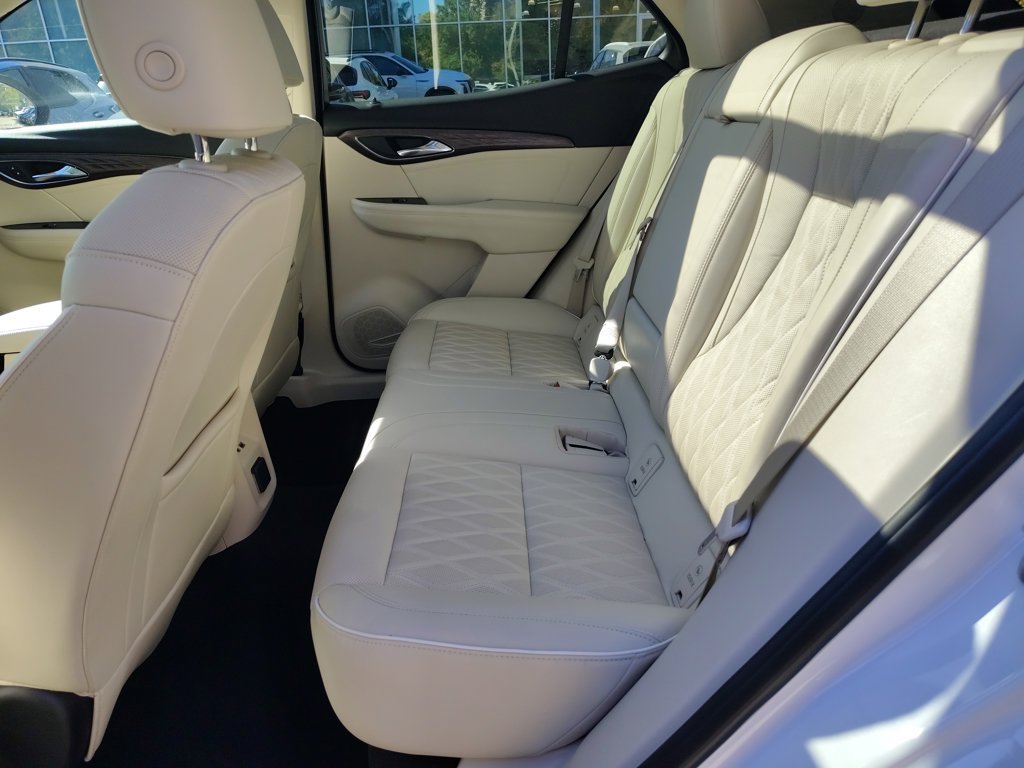 Certified 2023 Buick Envision Avenir AWD/4WD image 35