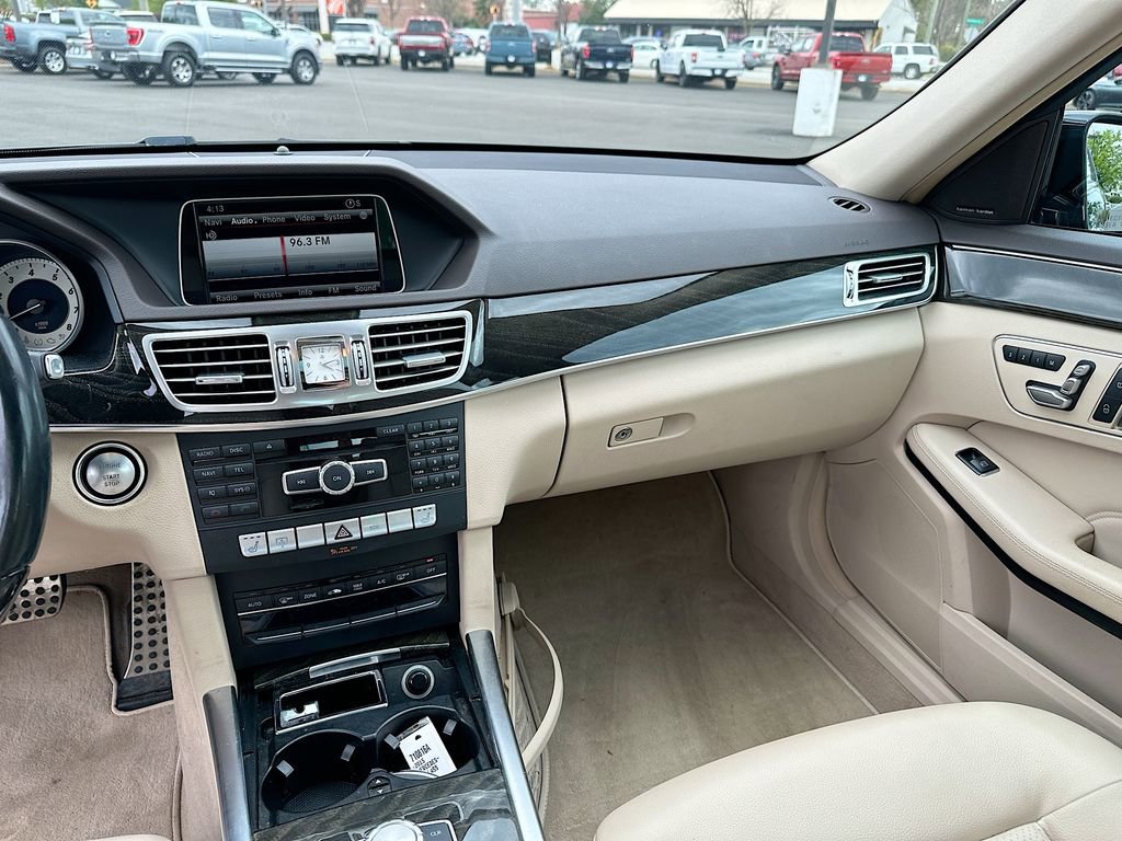 Used 2015 Mercedes-Benz E 350 Sedan image 20