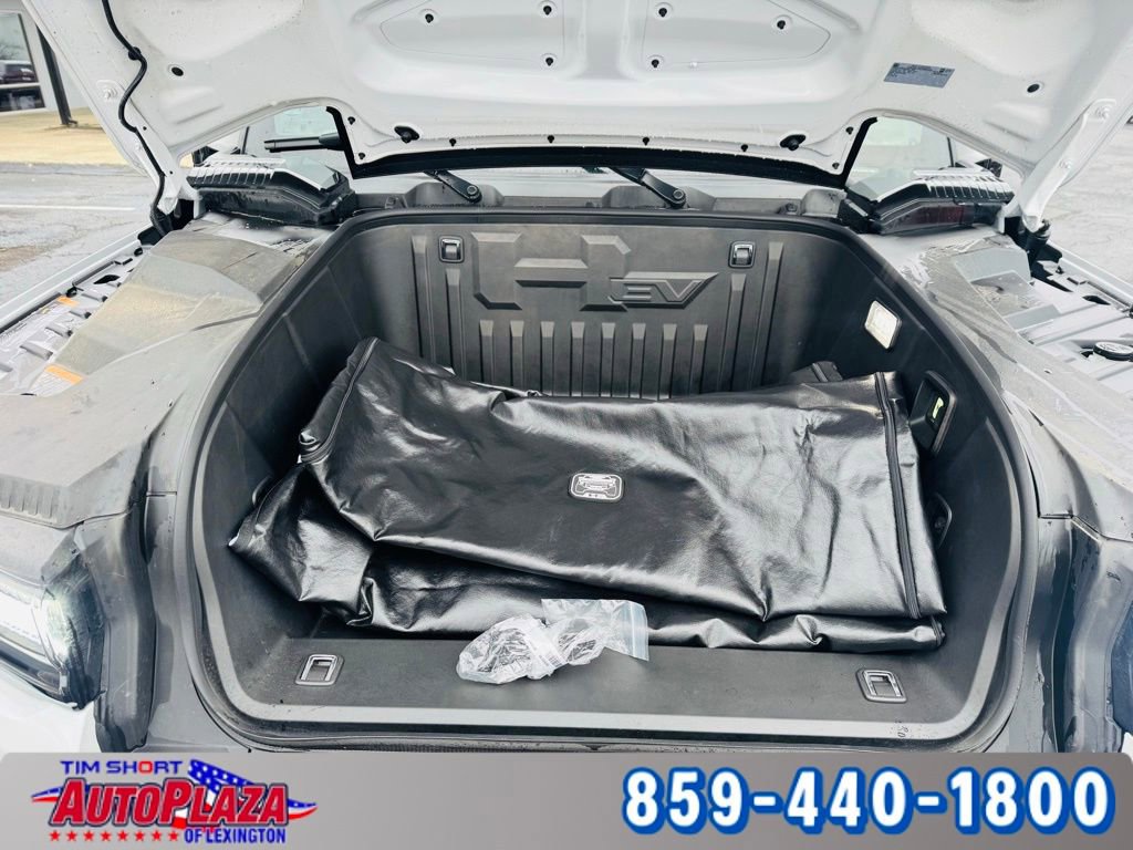 Used 2025 GMC Hummer EV 2X image 28