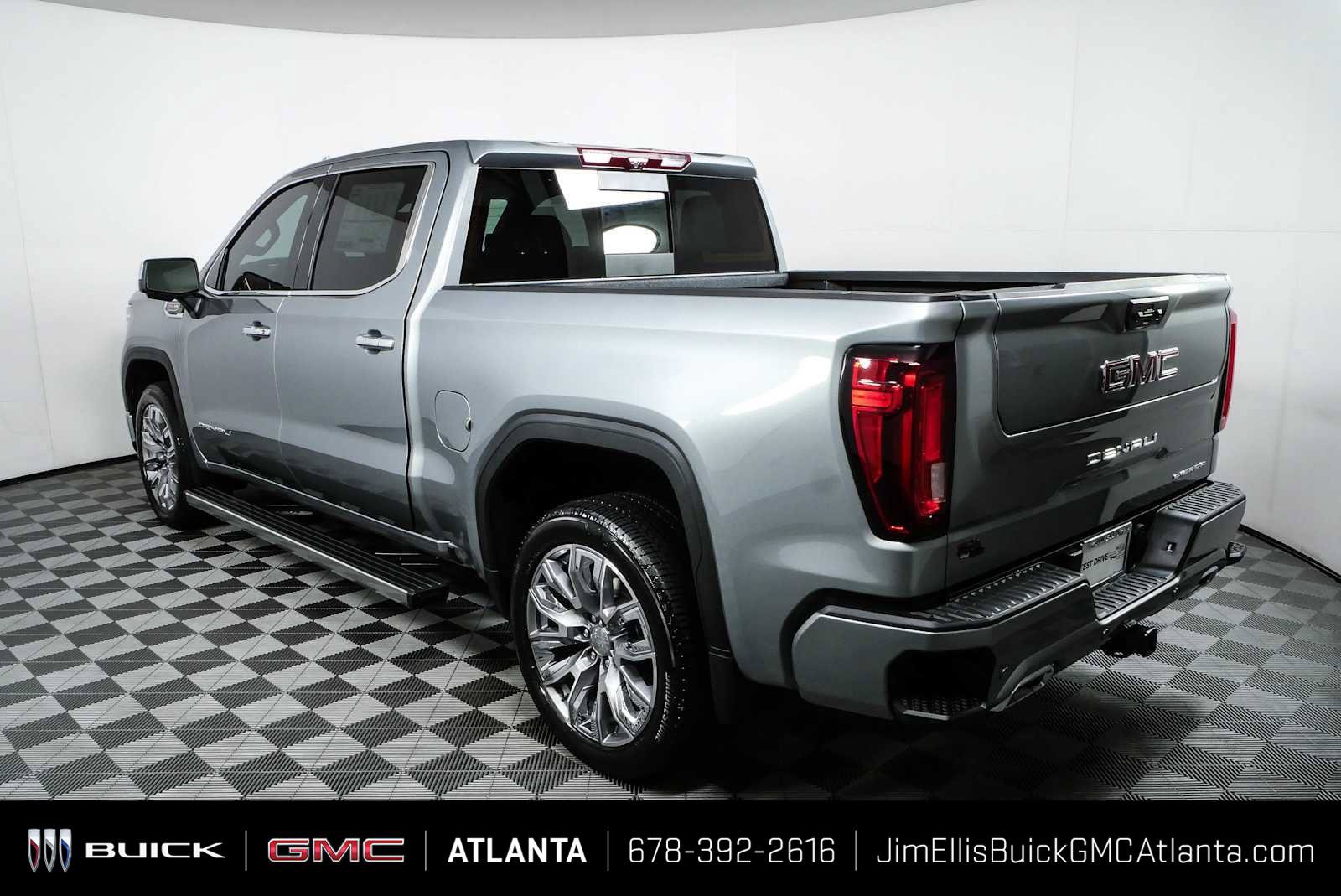 New 2026 GMC Sierra 1500 Denali AWD/4WD image 32
