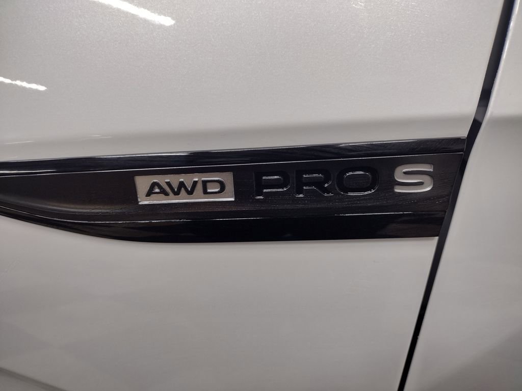 New 2026 Volkswagen ID.4 Pro S image 6